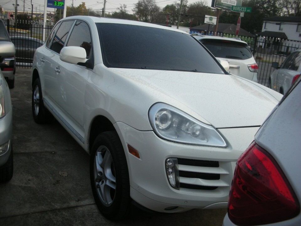 2009 Porsche Cayenne in Nashville, TN 37209 - 18078595