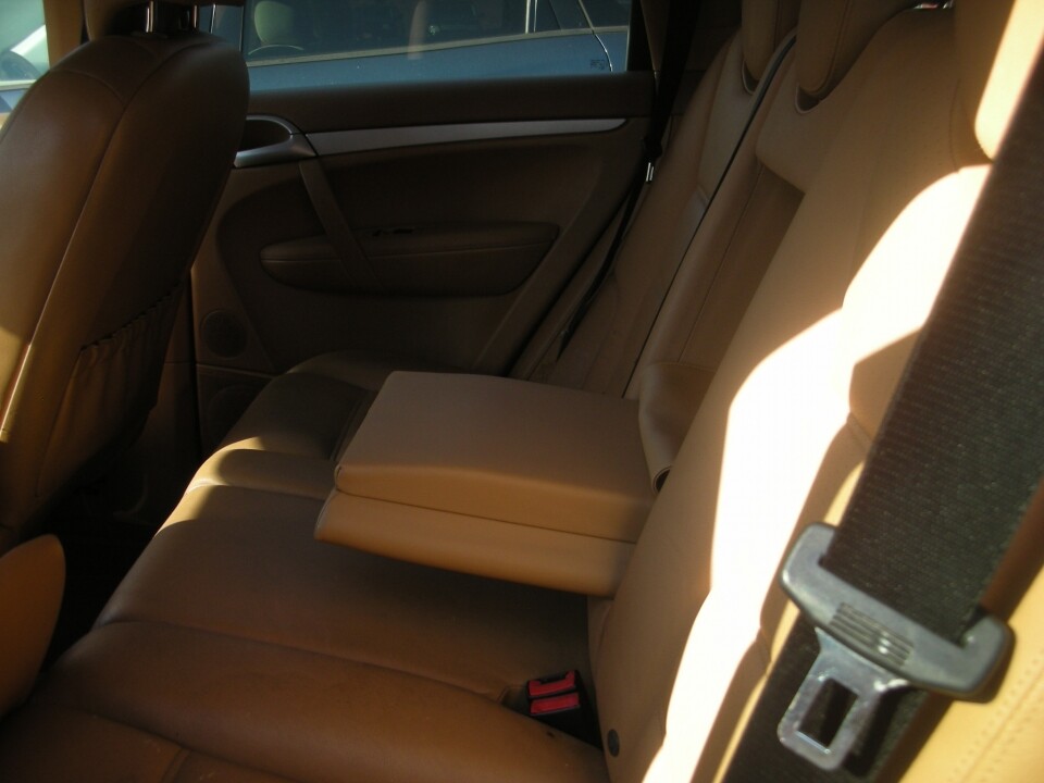 2010 Porsche Cayenne in Nashville, TN 37209 - 18078600 5