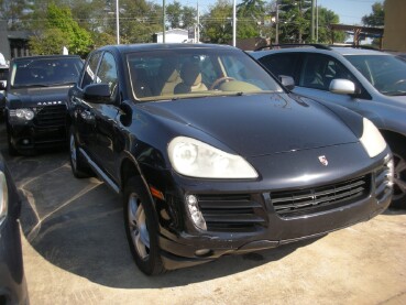 2010 Porsche Cayenne in Nashville, TN 37209