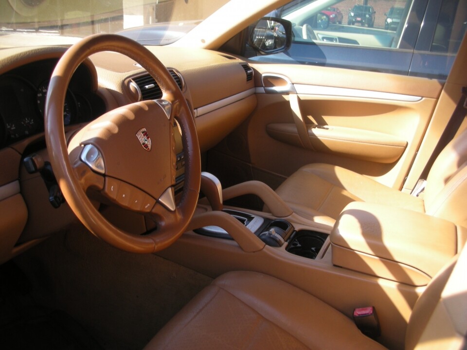 2010 Porsche Cayenne in Nashville, TN 37209 - 18078600 4