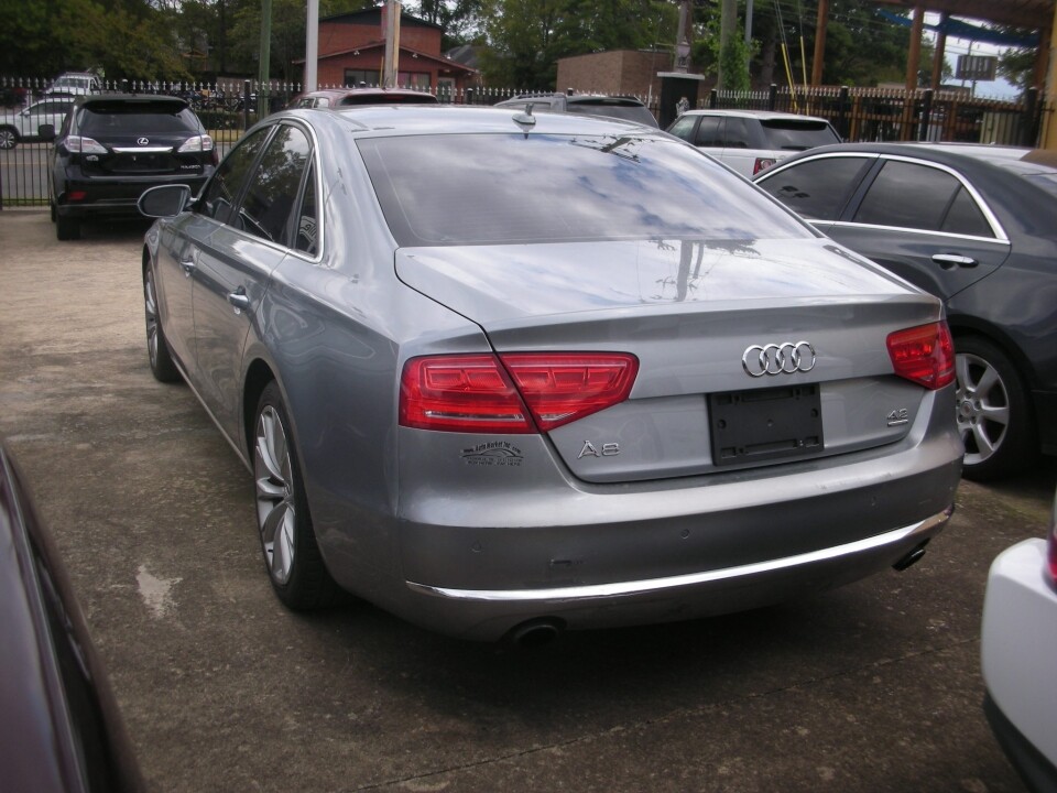 2012 Audi A8 in Nashville, TN 37209 - 18078604 3