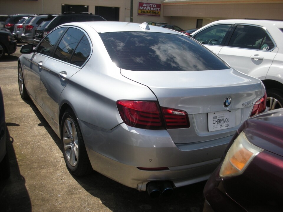 2013 BMW 528i in Nashville, TN 37209 - 18078609 3