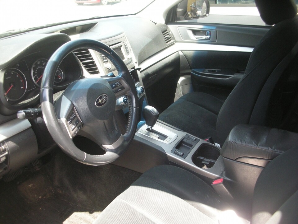 2014 Subaru Outback in Nashville, TN 37209 - 18078610 4