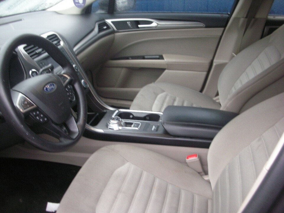 2018 Ford Fusion in Nashville, TN 37209 - 18078620 4