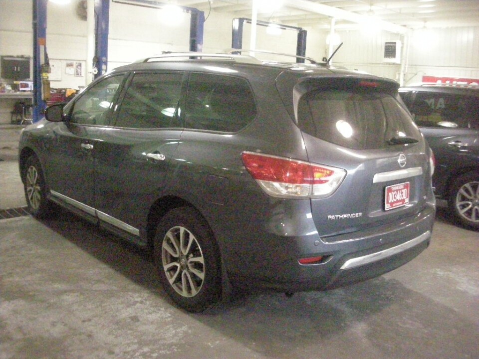 2013 Nissan Pathfinder in Nashville, TN 37209 - 18078622 3