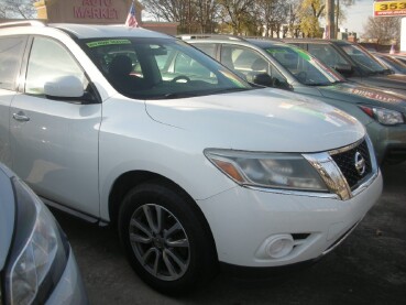 2016 Nissan Pathfinder in Nashville, TN 37209