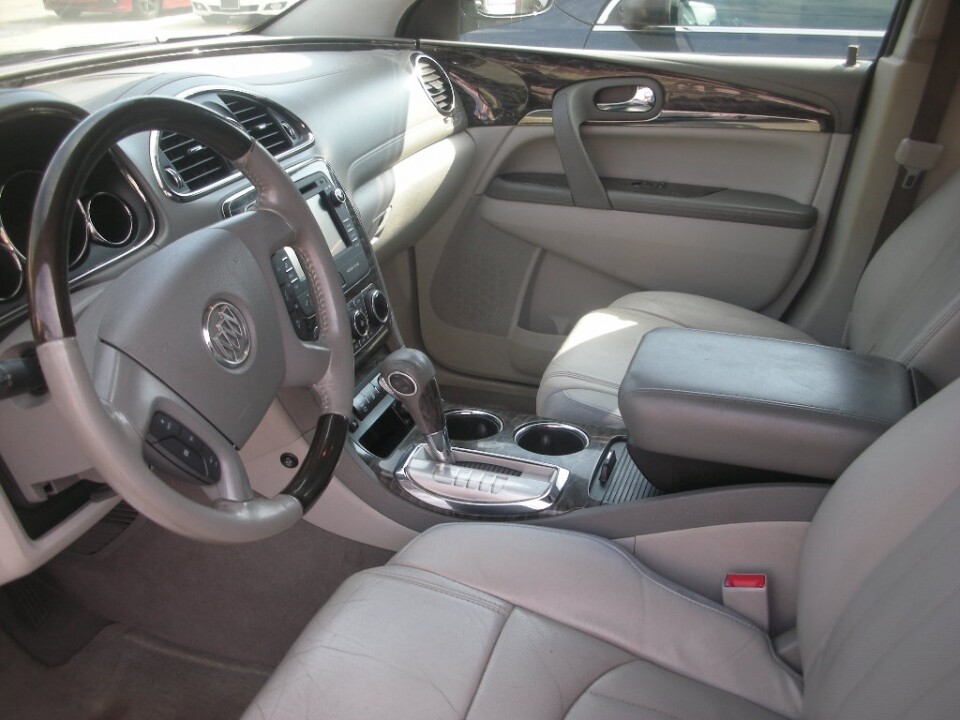 2013 Buick Enclave in Nashville, TN 37209 - 18078625 4