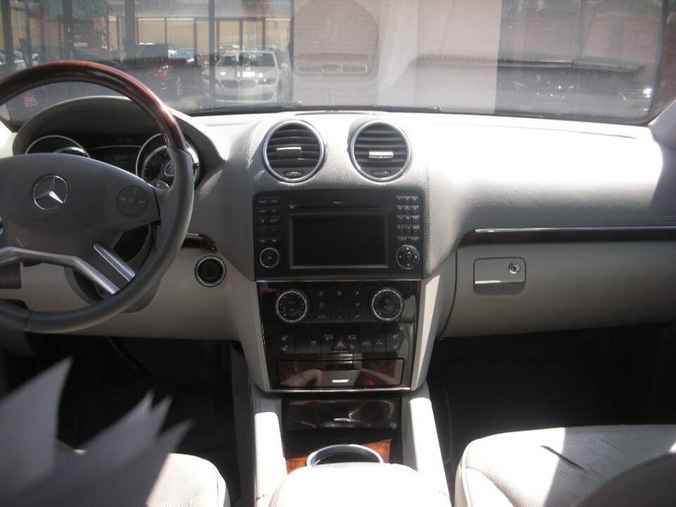 2010 Mercedes-Benz GL 450 in Nashville, TN 37209 - 18078629 8