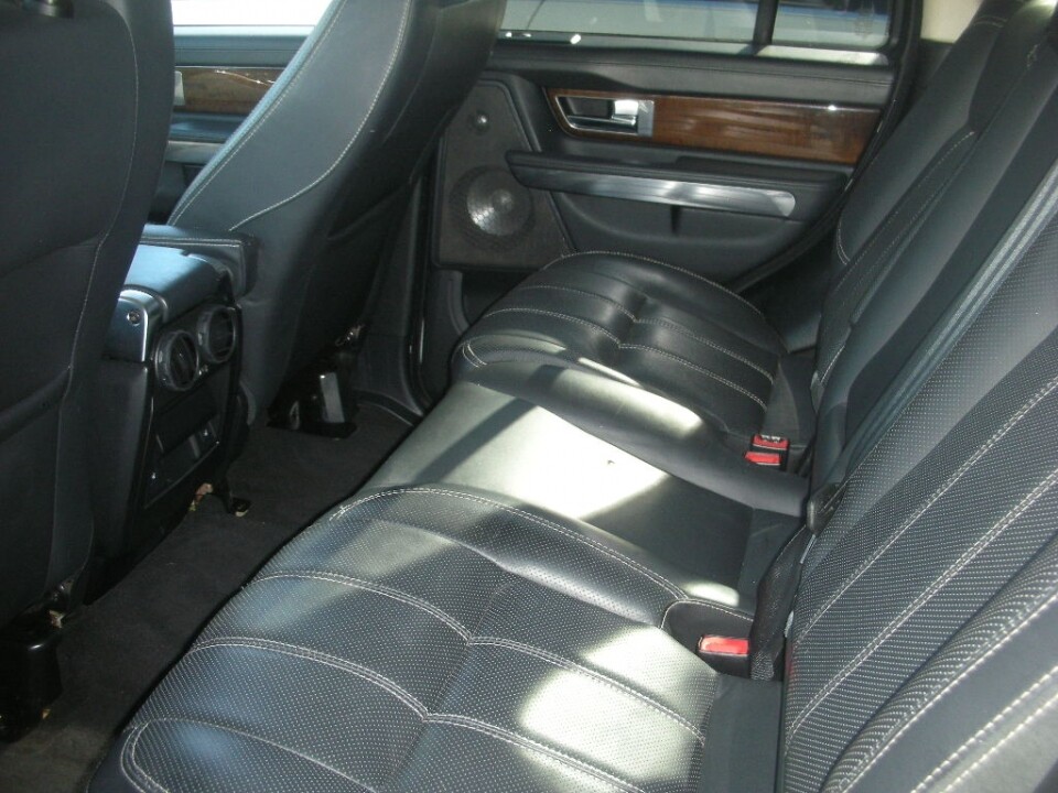 2011 Land Rover Range Rover Sport in Nashville, TN 37209 - 18078631 5