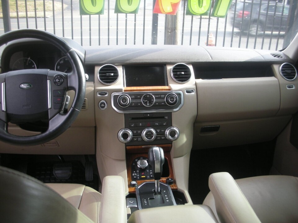 2011 Land Rover LR4 in Nashville, TN 37209 - 18078633 5