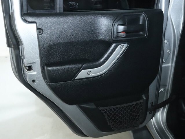 2017 Jeep Wrangler in Bedford, OH 44146 - 18078642 13