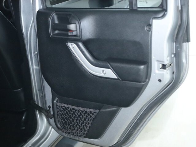 2017 Jeep Wrangler in Bedford, OH 44146 - 18078642 28