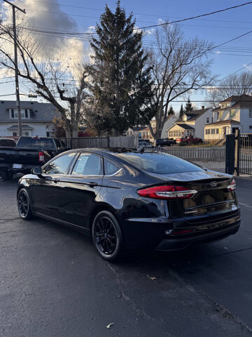 2020 Ford Fusion in Eastpointe, MI 48021 - 18078655 6