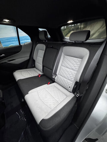 2019 Chevrolet Equinox in Eastpointe, MI 48021 - 18078657 8