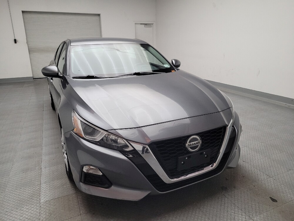 2019 Nissan Altima in Bakersfield, CA 93309 - 18078663 14