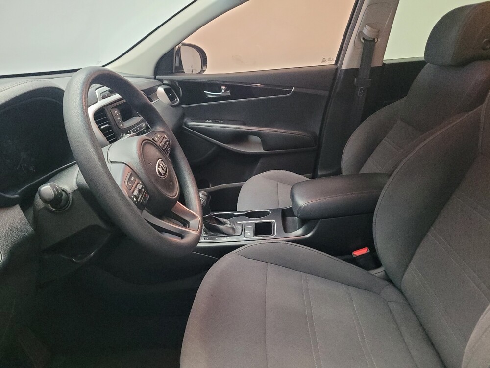 2017 Kia Sorento in Montclair, CA 91763 - 18078666 17