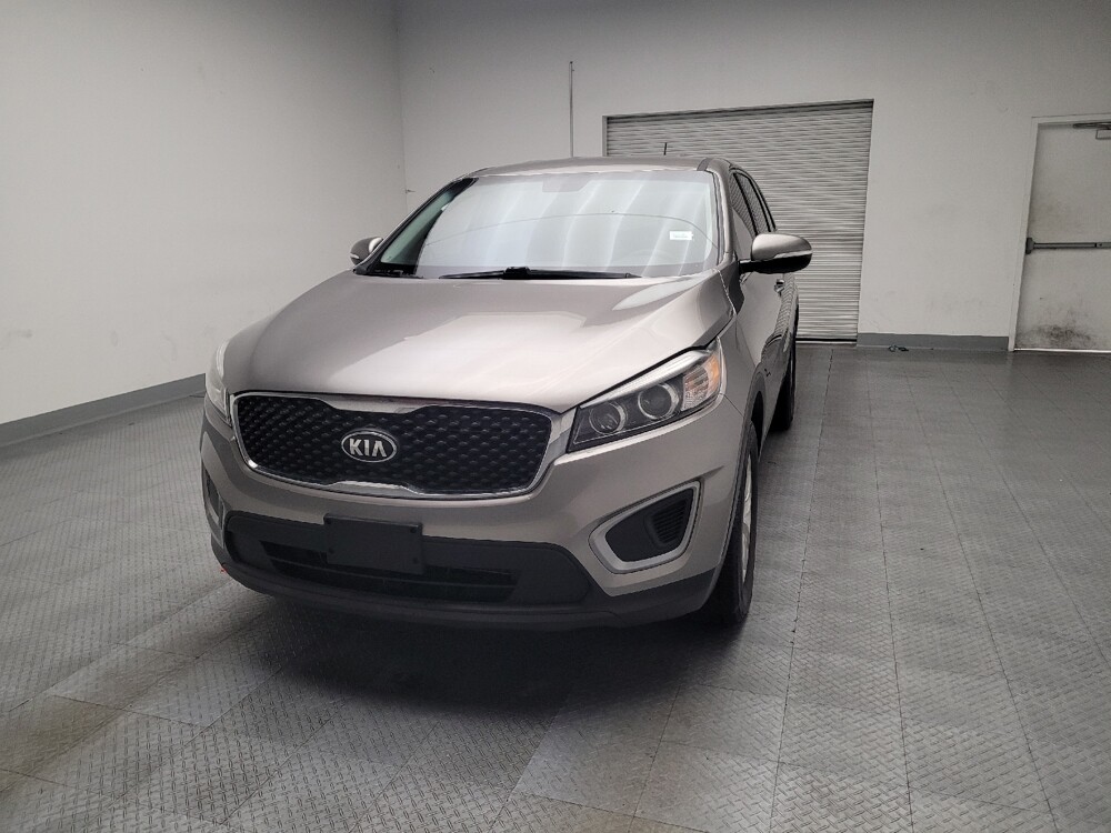 2017 Kia Sorento in Montclair, CA 91763 - 18078666 15