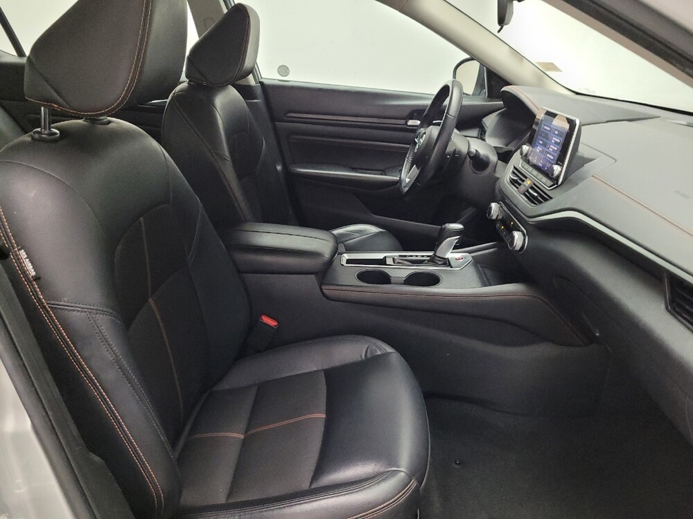 2021 Nissan Altima in Riverside, CA 92504 - 18078671 21