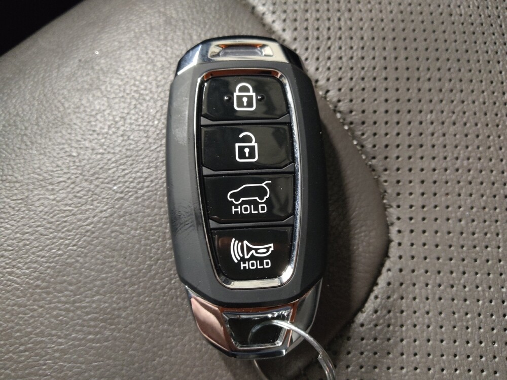 2020 Hyundai Santa Fe in Oklahoma City, OK 73139 - 18078693 32