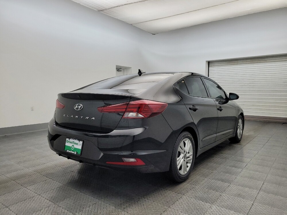 2020 Hyundai Elantra in Glendale, AZ 85301 - 18078698 9
