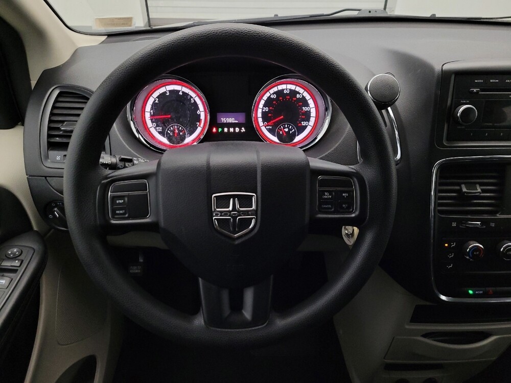 2016 Dodge Grand Caravan in Chandler, AZ 85225 - 18078706 22