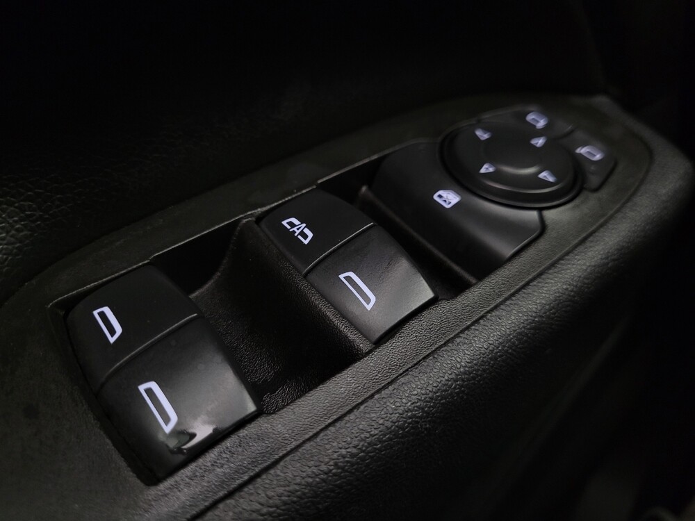 2021 Chevrolet Equinox in Glendale, AZ 85301 - 18078708 27