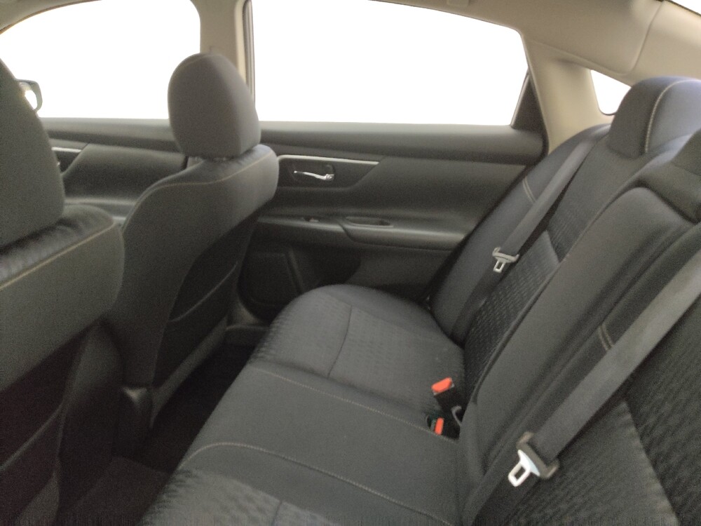 2017 Nissan Altima in Tallahassee, FL 32304 - 18078709 18