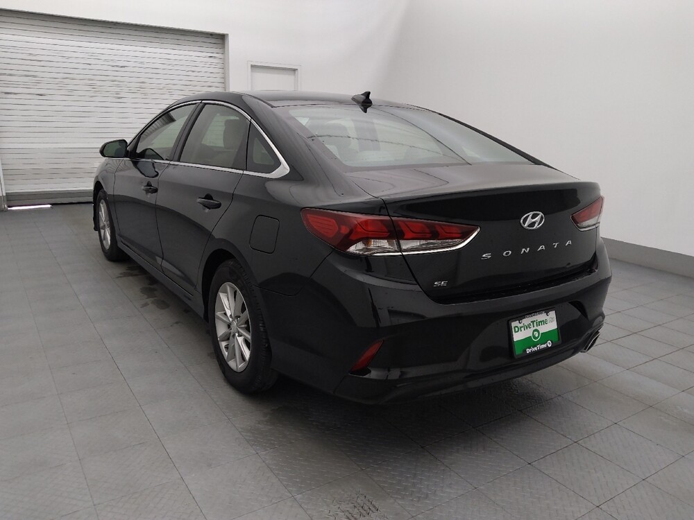 2019 Hyundai Sonata in Tampa, FL 33612 - 18078710 5