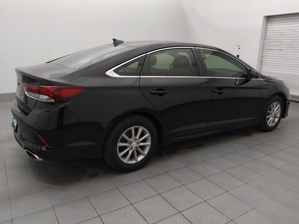 2019 Hyundai Sonata in Tampa, FL 33612 - 18078710 10