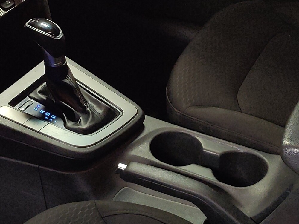 2020 Hyundai Elantra in Tallahassee, FL 32304 - 18078714 26