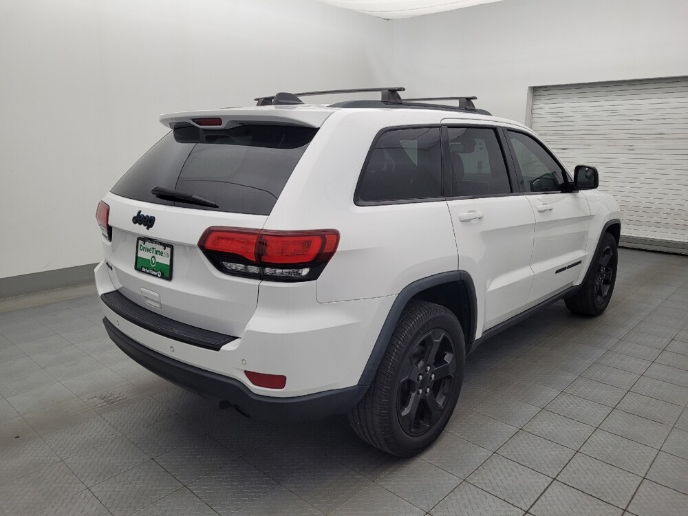 2018 Jeep Grand Cherokee in Tampa, FL 33612 - 18078717 9