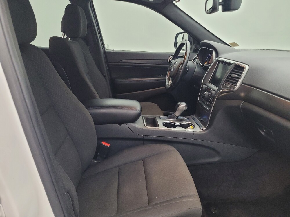 2018 Jeep Grand Cherokee in Tampa, FL 33612 - 18078717 21