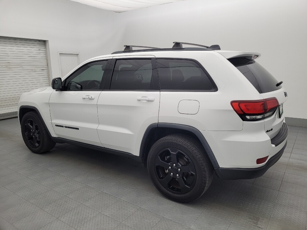 2018 Jeep Grand Cherokee in Tampa, FL 33612 - 18078717 3