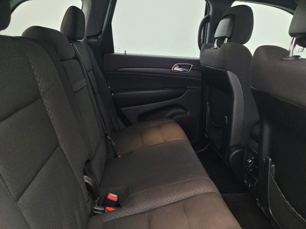 2018 Jeep Grand Cherokee in Tampa, FL 33612 - 18078717 19