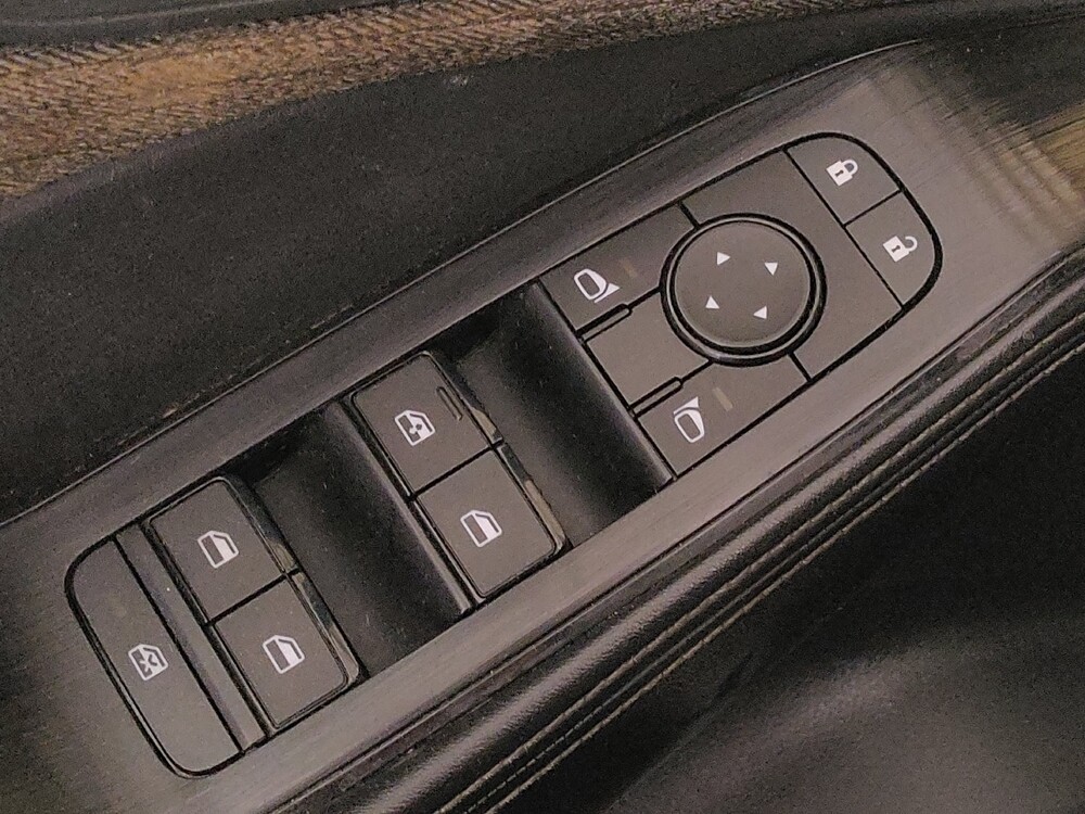 2021 Nissan Rogue in Morrow, GA 30260 - 18078719 27