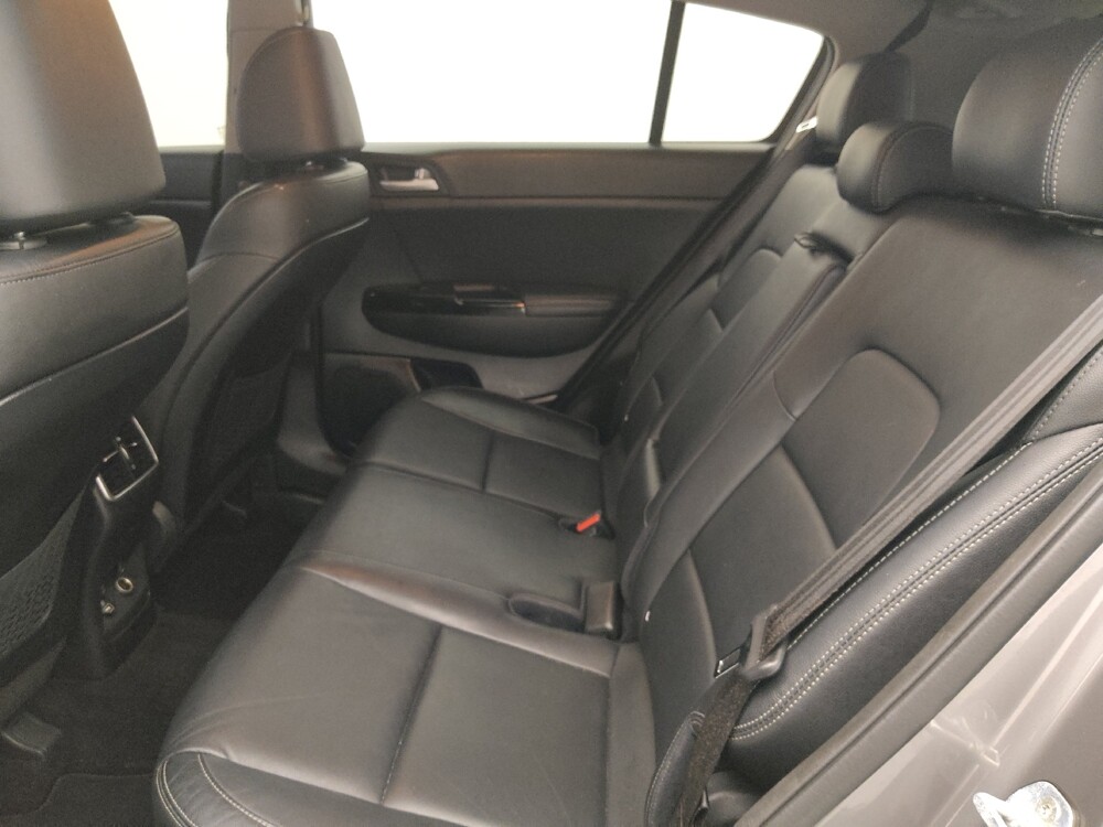 2018 Kia Sportage in Tampa, FL 33612 - 18078721 18