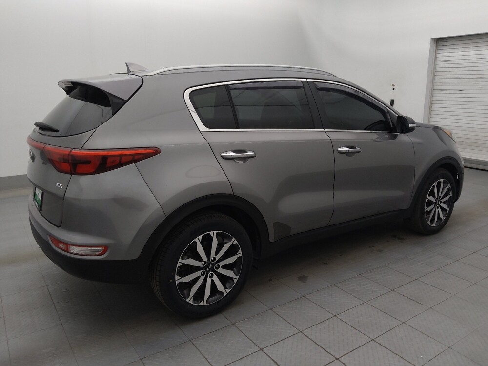 2018 Kia Sportage in Tampa, FL 33612 - 18078721 10