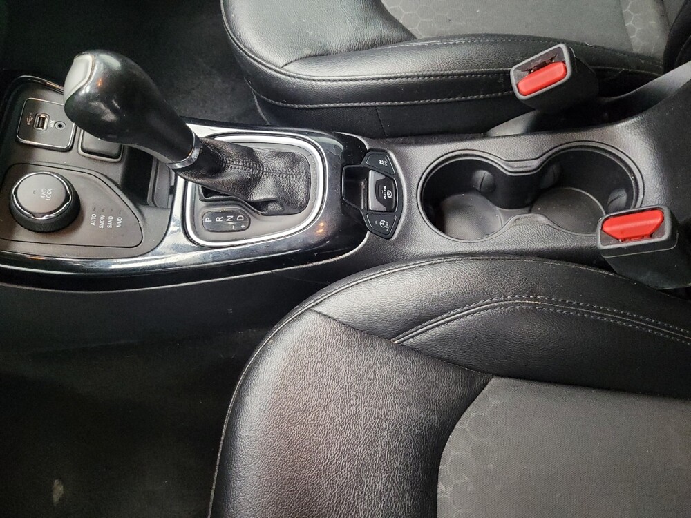 2019 Jeep Compass in Las Vegas, NV 89104 - 18078723 26