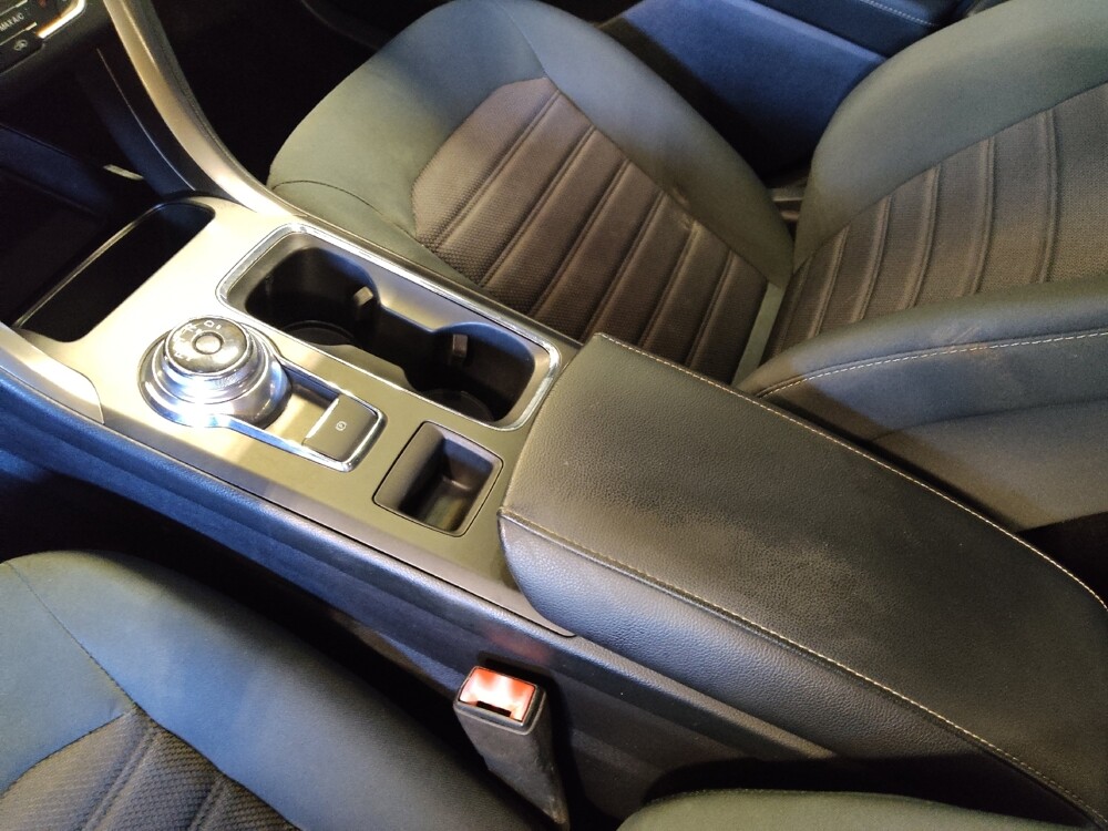 2020 Ford Fusion in Jacksonville, FL 32210 - 18078735 26