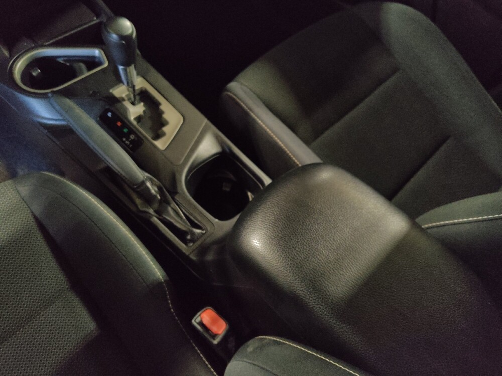 2017 Toyota RAV4 in West Palm Beach, FL 33409 - 18078737 26