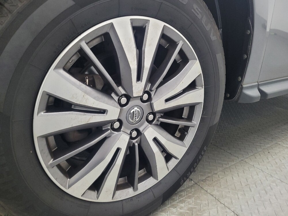 2020 Nissan Pathfinder in Jacksonville, FL 32210 - 18078738 31