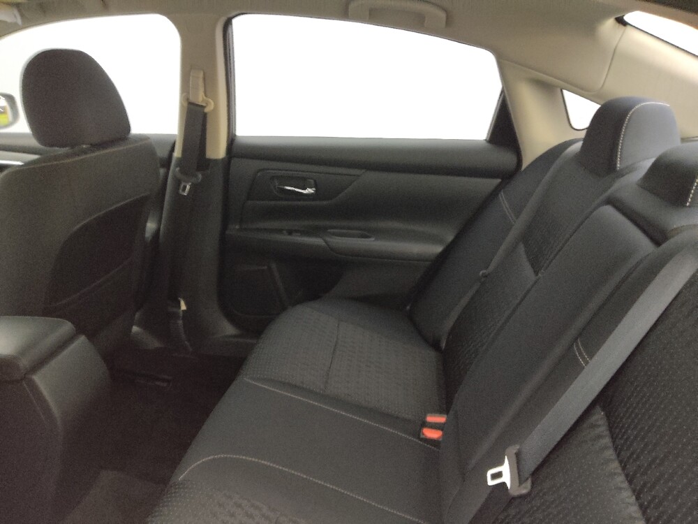 2017 Nissan Altima in Tallahassee, FL 32304 - 18078739 18