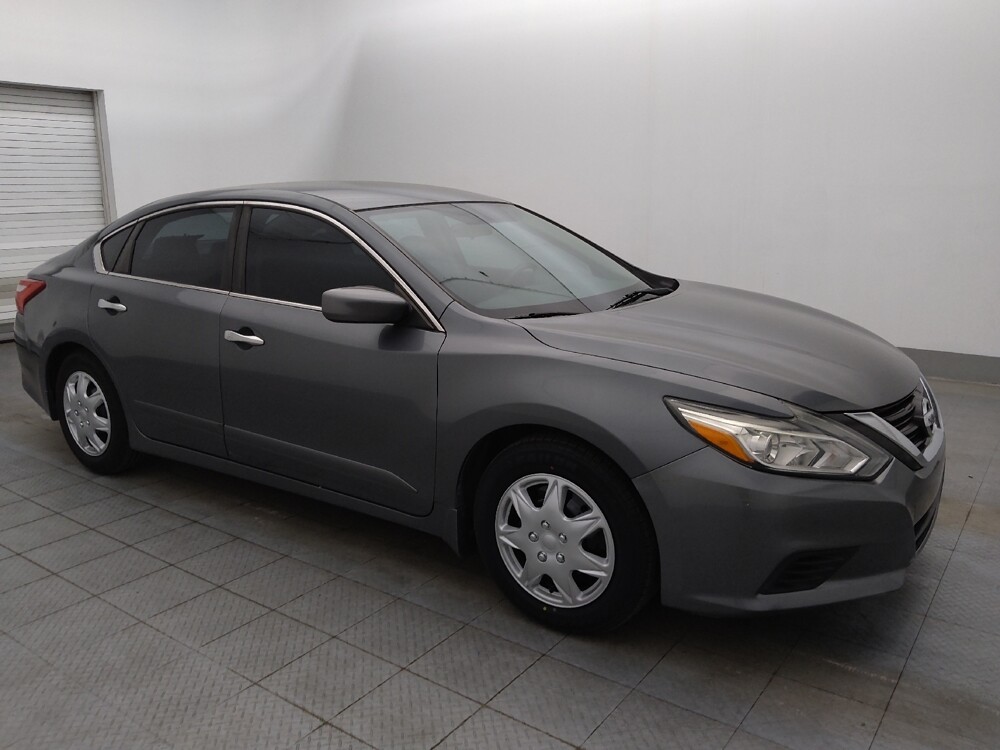 2017 Nissan Altima in Tallahassee, FL 32304 - 18078739 11