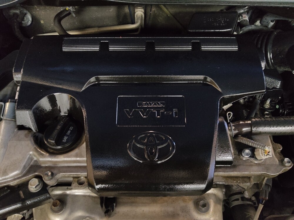 2016 Toyota Camry in Jacksonville, FL 32210 - 18078744 30