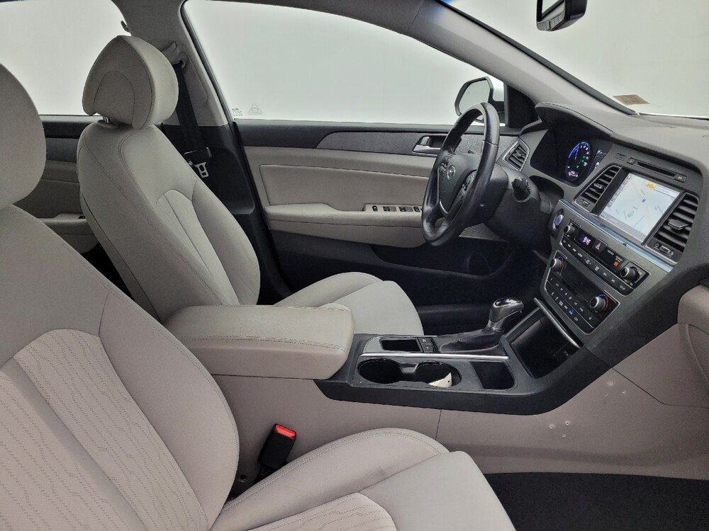 2017 Hyundai Sonata in Charleston, SC 29414 - 18078752 21