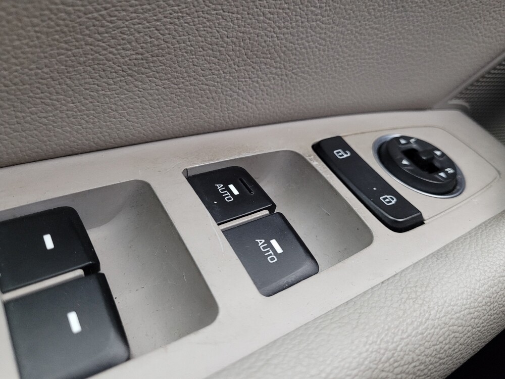 2017 Hyundai Sonata in Charleston, SC 29414 - 18078752 27