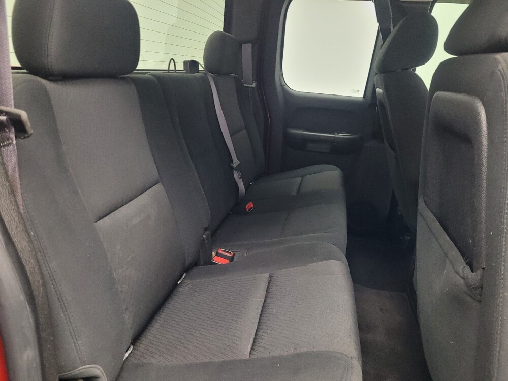 2013 Chevrolet Silverado 1500 in Madison, TN 37115 - 18078759 19