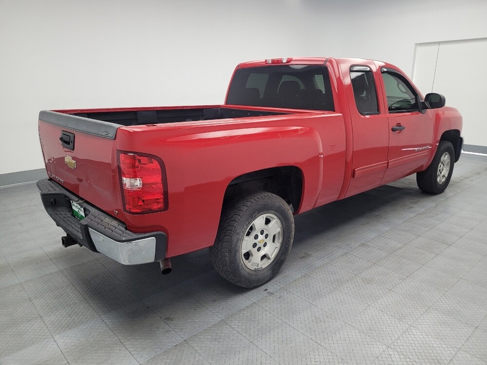 2013 Chevrolet Silverado 1500 in Madison, TN 37115 - 18078759 9