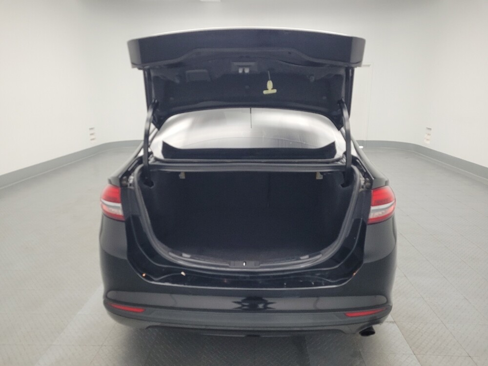 2017 Ford Fusion in Antioch, TN 37013 - 18078761 29