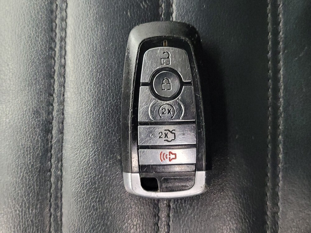 2017 Ford Fusion in Antioch, TN 37013 - 18078761 32